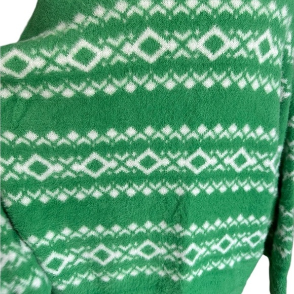 Aerie Flurry Oversized Crew Neck Green White Sweater Size SP - Picture 14 of 17